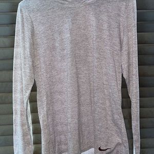 maroonish dri-fit nike shirt